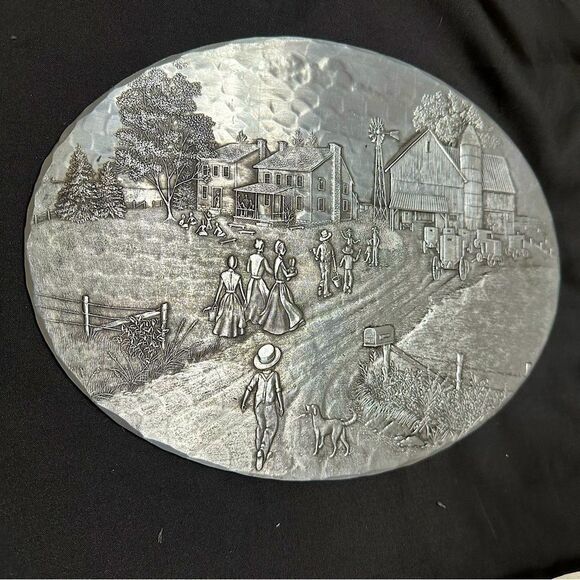 Vintage Wendell August Forge Amish Handmade Hammered Aluminum Oval Trivet - Picture 1 of 10